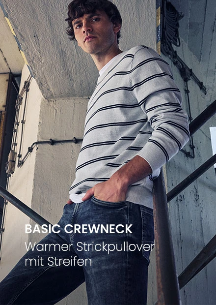 Basic Crewneck